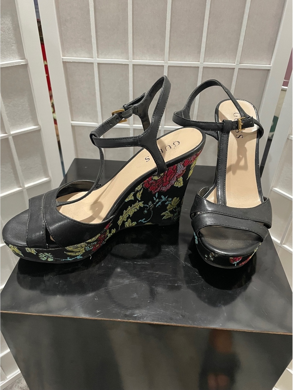 Guess Black Floral Embroidered Wedge Sandals, Size 8M